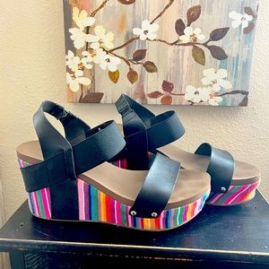 Boutique by Corkys Brand Wedges